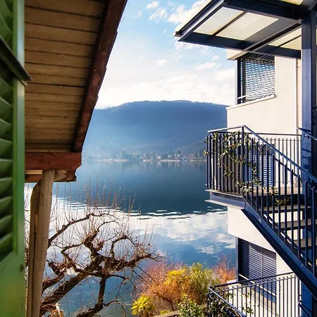 Apartment Mansarda Verde By Quokka 360 - Cosy Attic With Lake View *